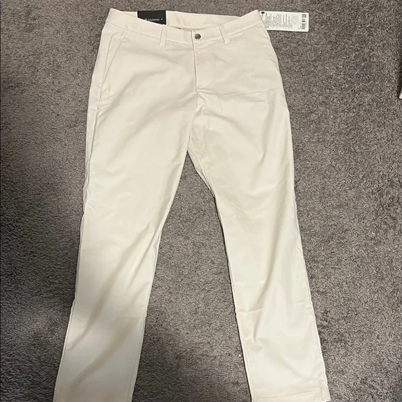 Lululemon ABC Trousers (Cream) 32W 31L